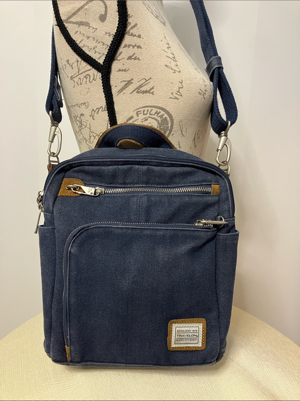 Travelon Anti-Theft Heritage Tour Canvas Crossbody Unisex Bag Indigo